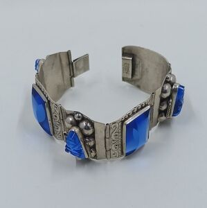 VINTAGE EAGLE STAMPED (H)ECHO EN MEXICO 6.5" HAND CRAFTED BRACELET BLUE GLASS